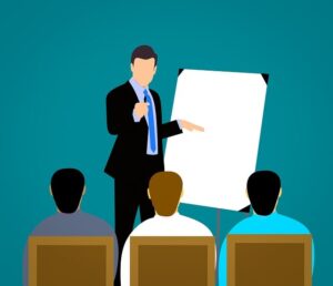 教育研修費とは?経費の範囲がどこまでか解説!