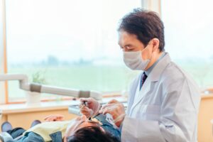 歯科医院は診療所ひとつで経営が最適解？人材不足時代の経営戦略